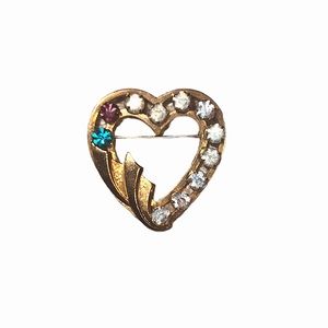 Beautiful Stone Heart Brooch